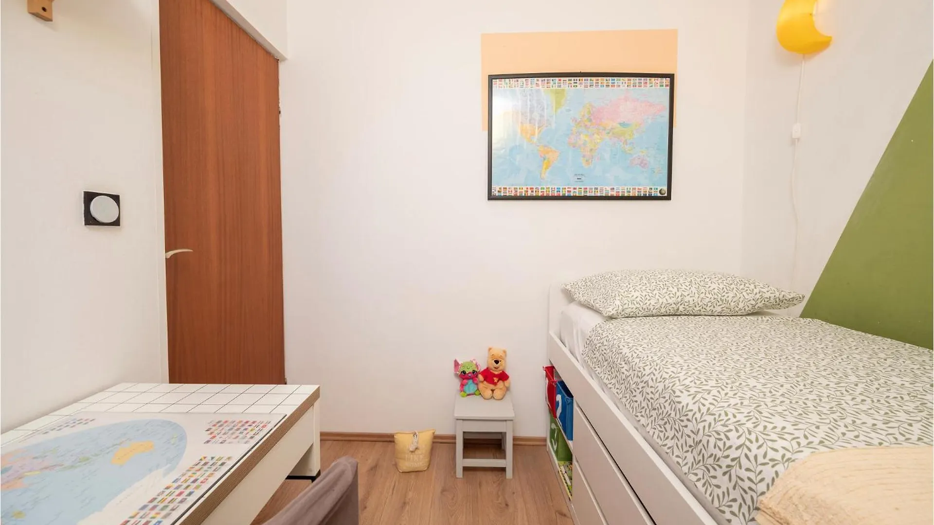 Amazing Apartment In Fazana With Kitchen 0*,